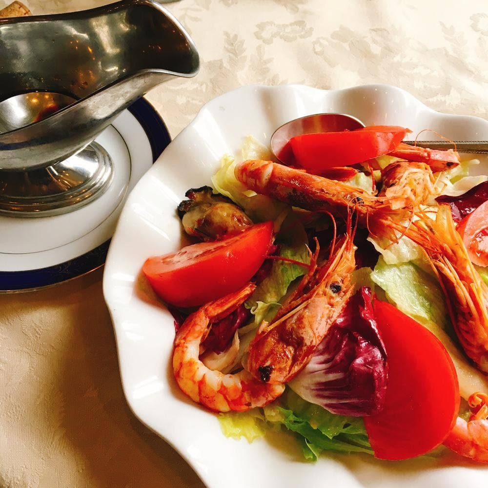 レストランゼフィール