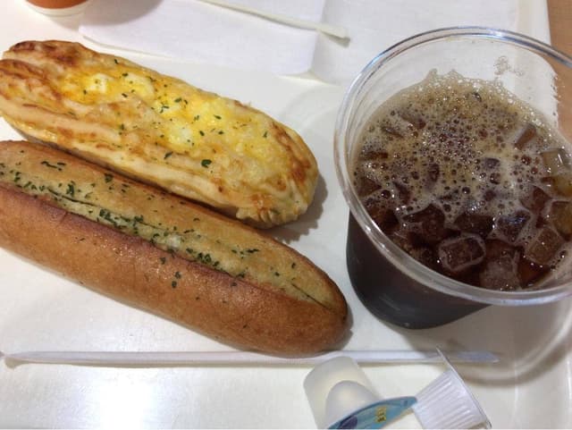 阪急ベーカリー&カフェ イオンモールKYOTO店 - サブ画像1