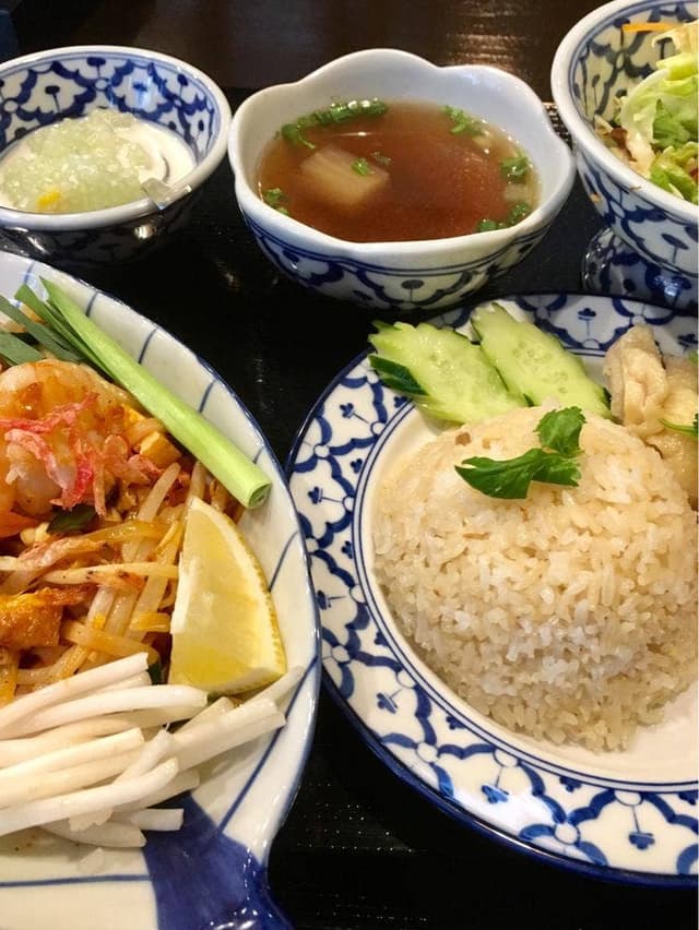 Potalai Thai Restaurant - サブ画像2