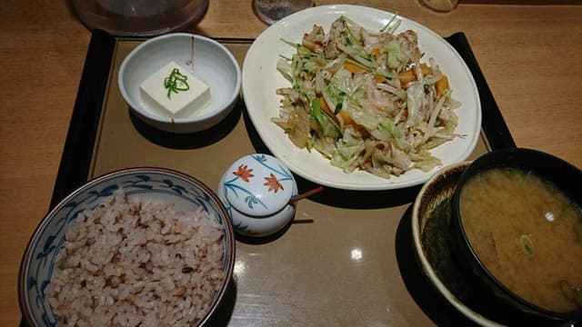 やよい軒 京都二条店 - サブ画像3