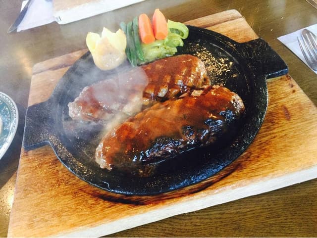 シャーロックホームズ 町田街道店 - サブ画像1