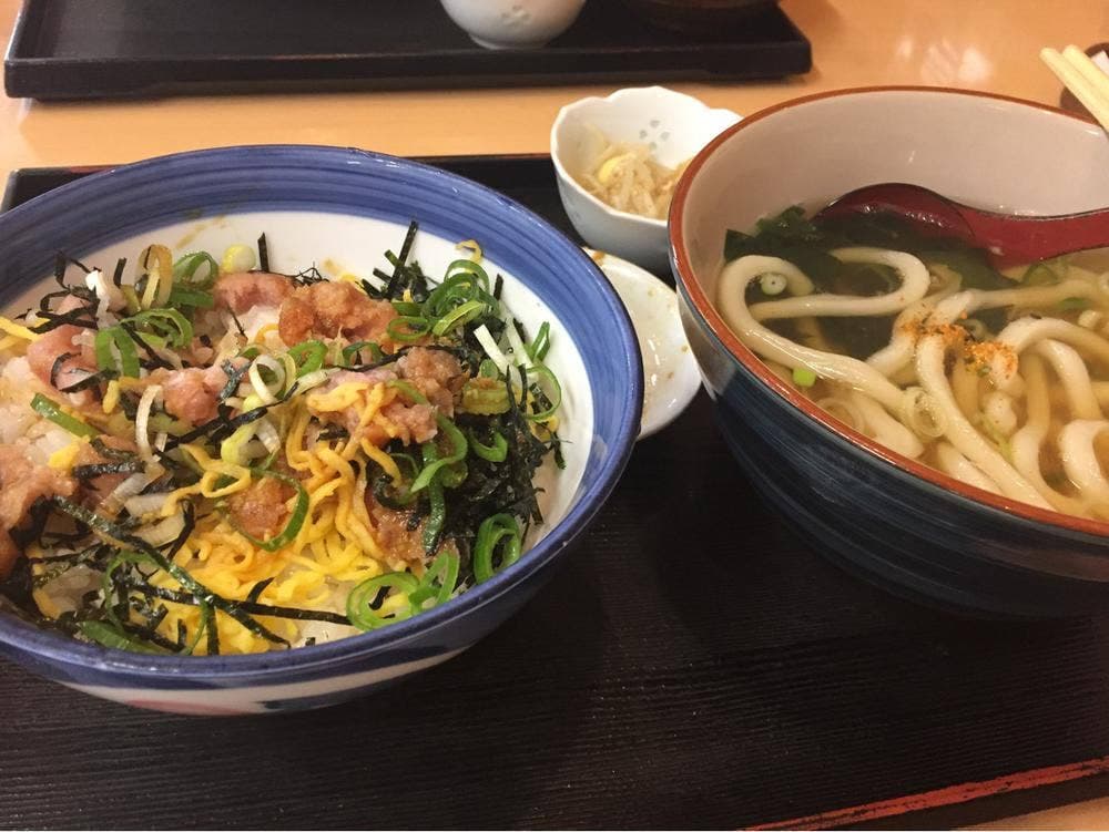 玉出うどん