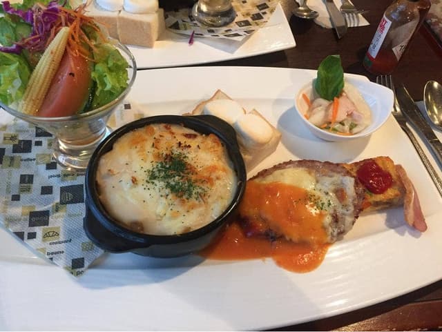 ル・モンド - サブ画像2