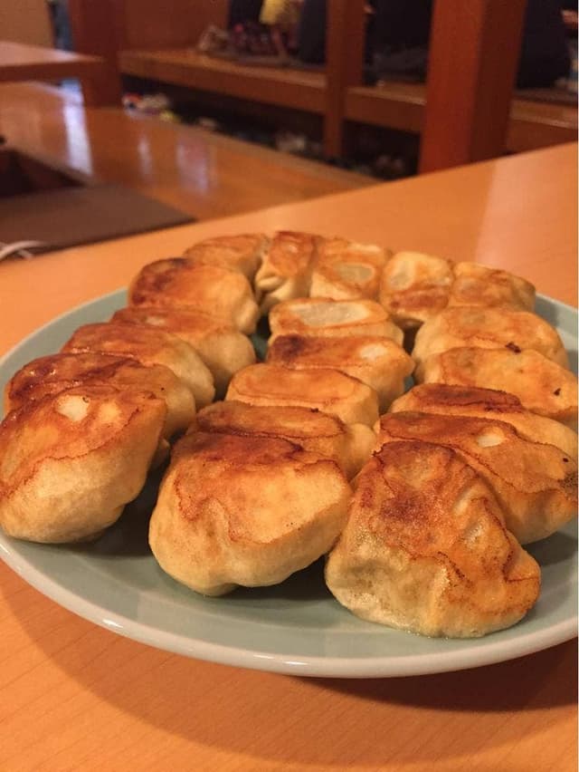ホワイト餃子 越谷店 - サブ画像3