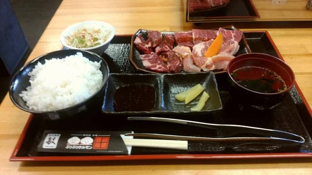 炭火焼肉 敏 広店 - サブ画像1