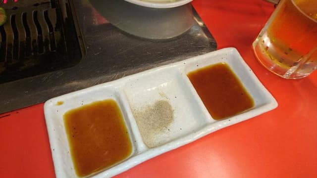 鶏豚焼肉専門店 かしわ - サブ画像1