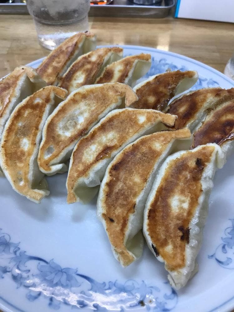 ぎょうざの満洲 椎名町駅店