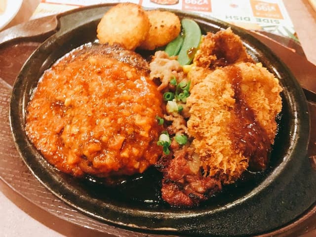 ガスト 金沢松村店 - サブ画像1