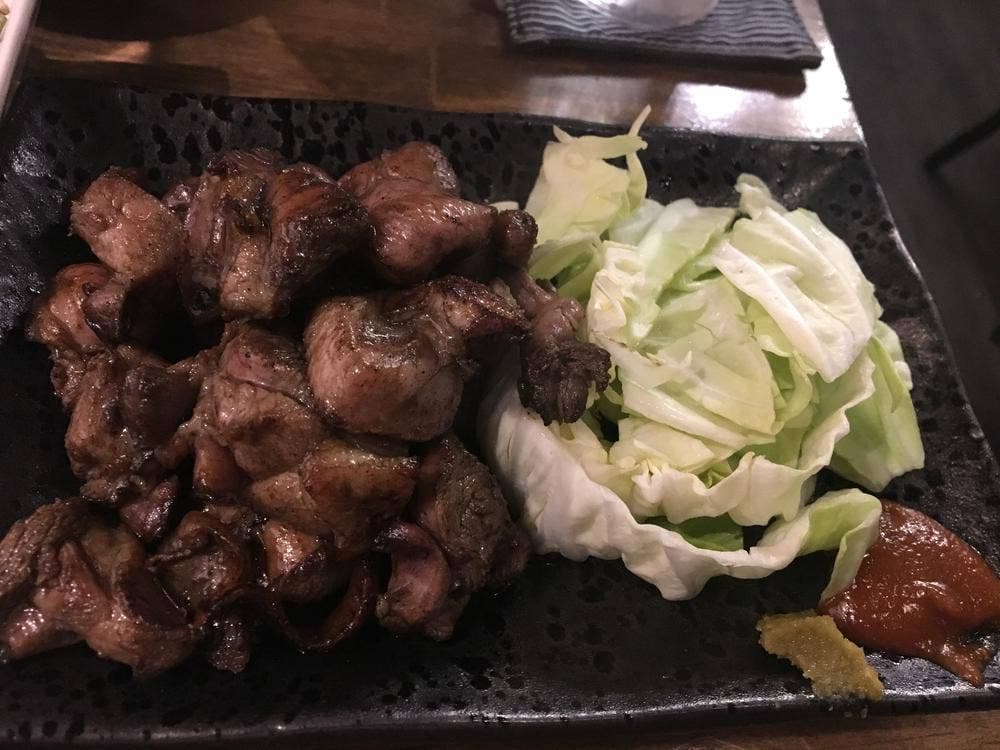 炭火焼げんこつ