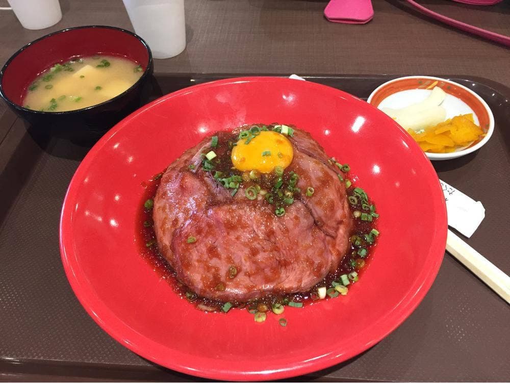 ローストビーフ星 イオンモール沖縄ライカム