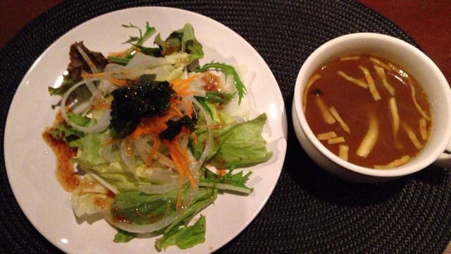 LUCIAN - サブ画像3