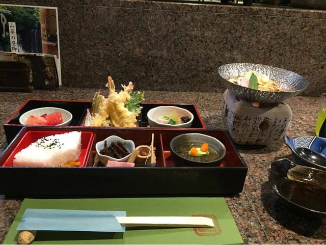 おもろダイニング山葵 - サブ画像1