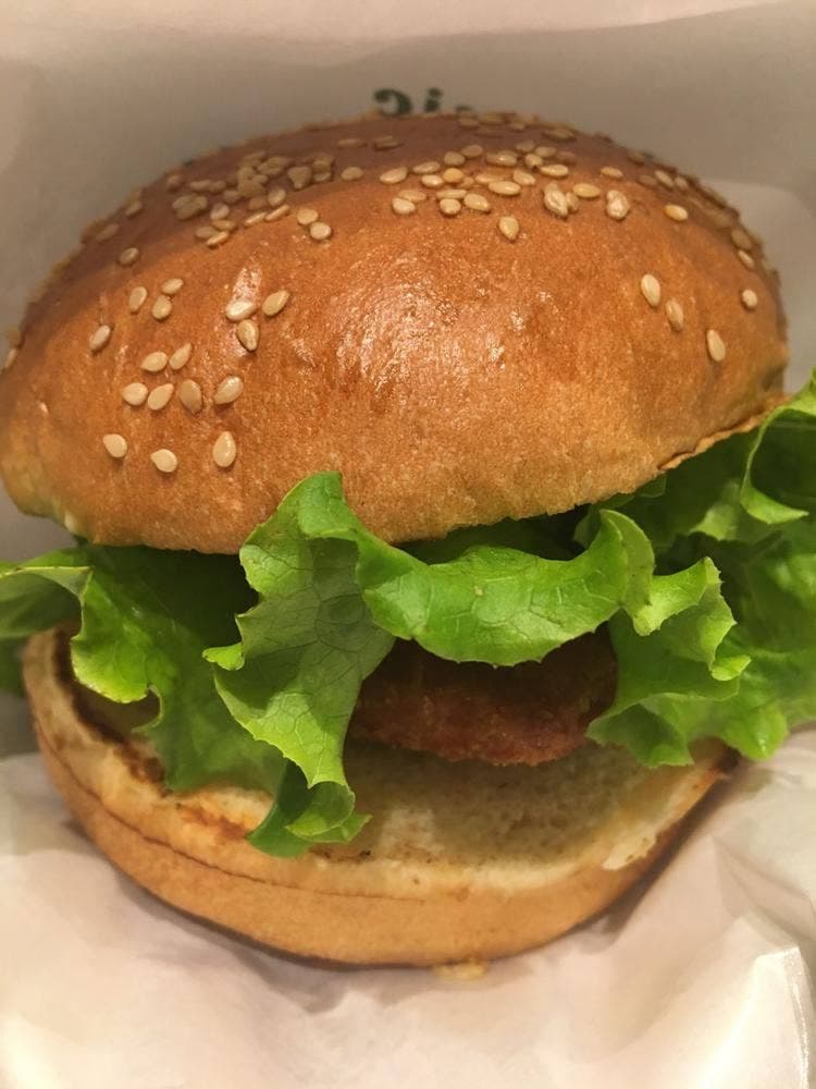 フレッシュネスバーガー 高田馬場店