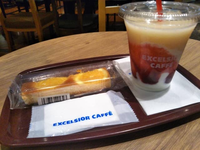 エクセルシオールカフェ デュオこうべ店 - サブ画像2