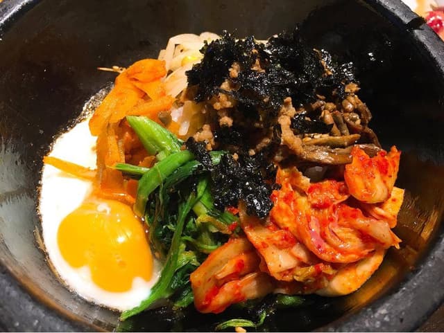 国産牛焼肉くいどん メッセアミューズモール店 - サブ画像1