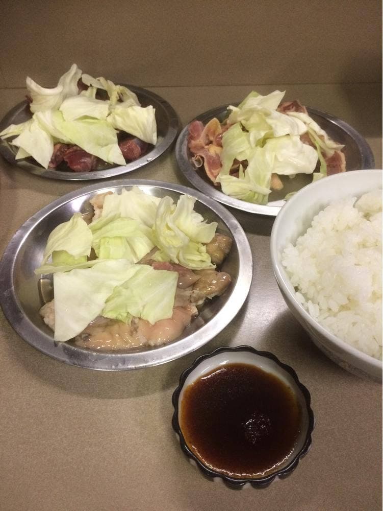 佐藤ホルモン店