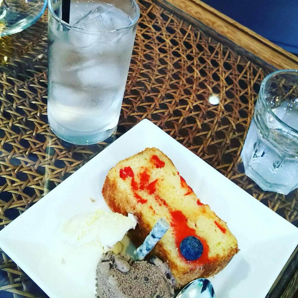 ラコンテカフェ