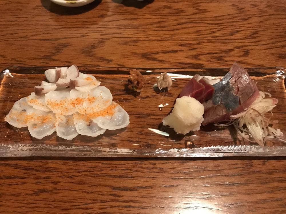 晩酌や月