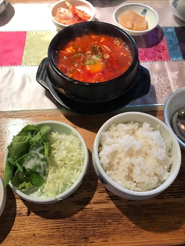 Korean Kitchen 3匹の子豚 - サブ画像3