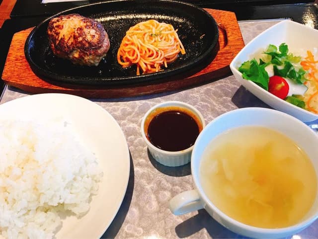 カフェ&レストラン有磯海 有磯海サービスエリア下り - サブ画像1