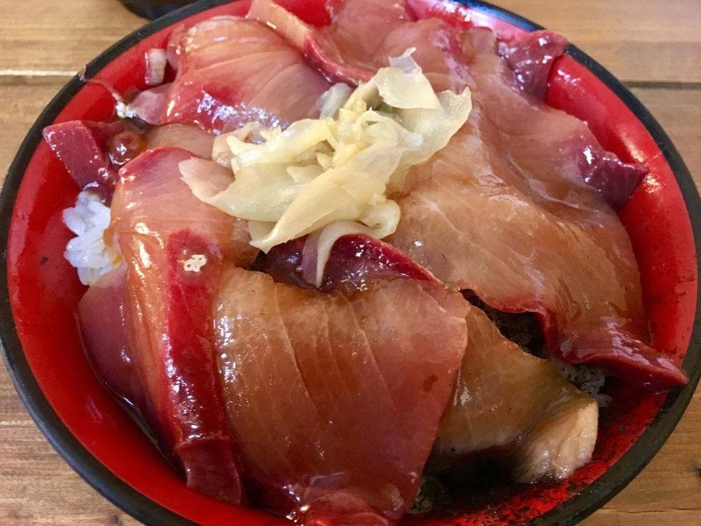 極味のひもの 魚水