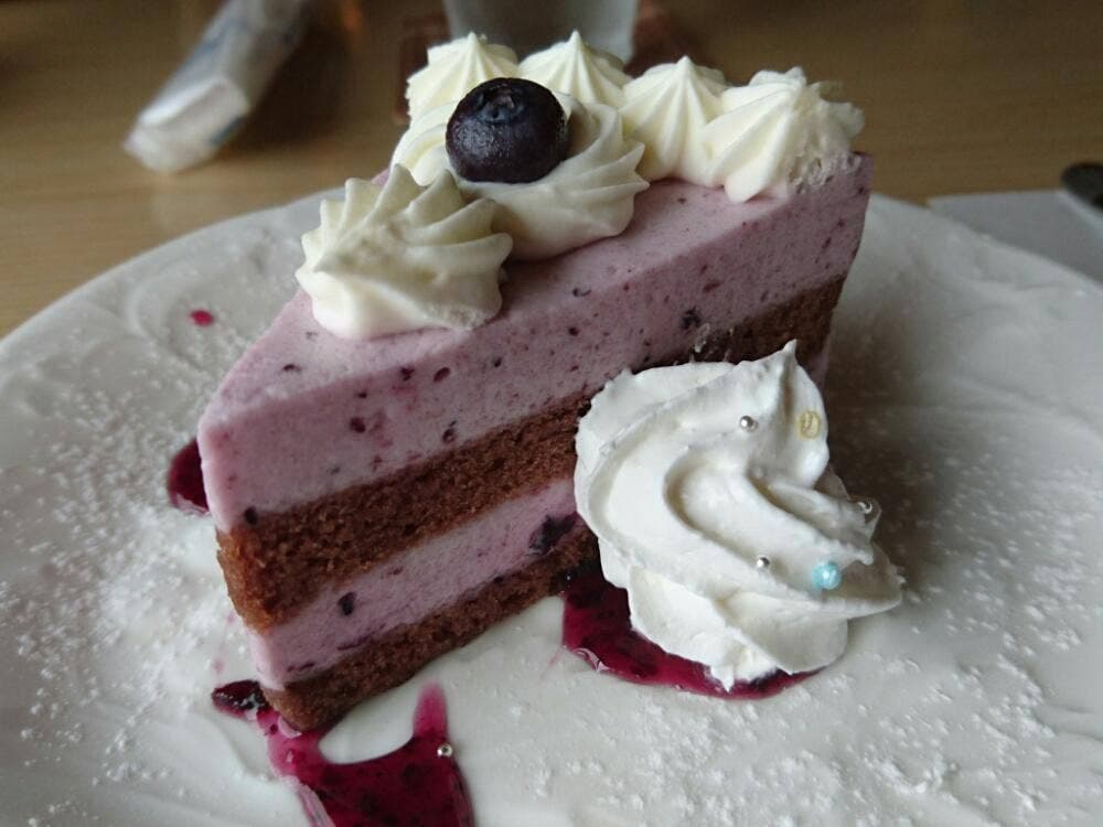 ミュージックアートカフェクィーン