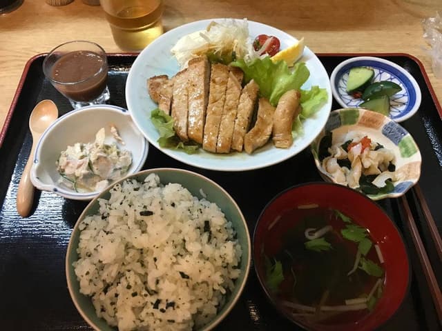 お食事処 いな穂 - サブ画像1