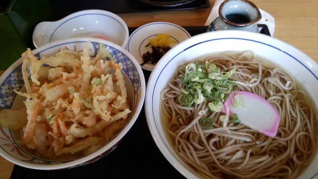 ウエスト 小笹店 - サブ画像1