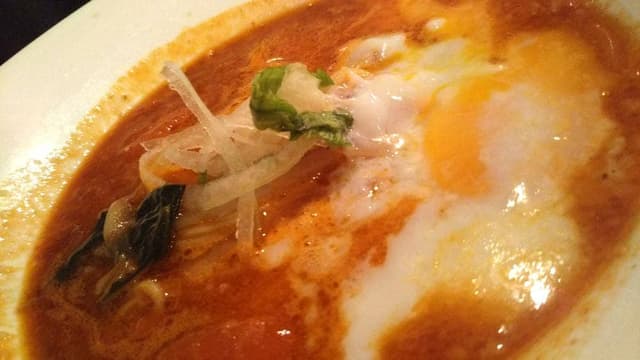 真っ赤なとまとらーめんとまこ 枚方市役所前店 - サブ画像3