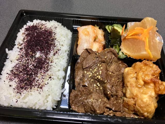 噂の焼肉弁当マツバラ - サブ画像1