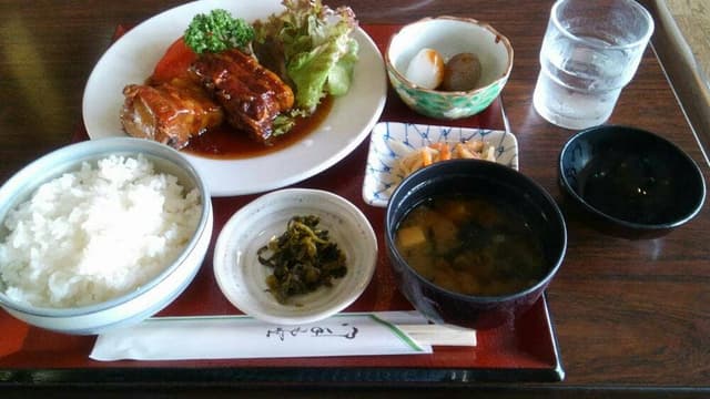 旅館・レストラン ふじや - サブ画像1