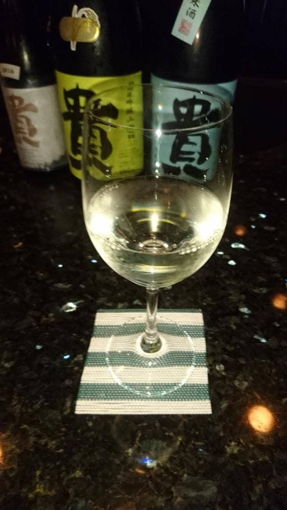日本酒バー eau de vie