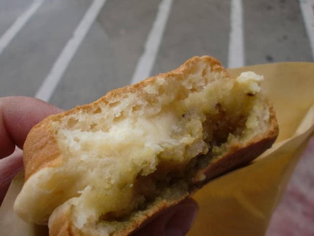 幸せの黄金鯛焼き ダイキ明石店 - サブ画像1