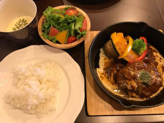 CAFE&BAR Woodstock - サブ画像3