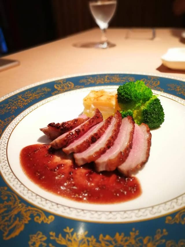 ル・トワ・ルージュ - サブ画像2