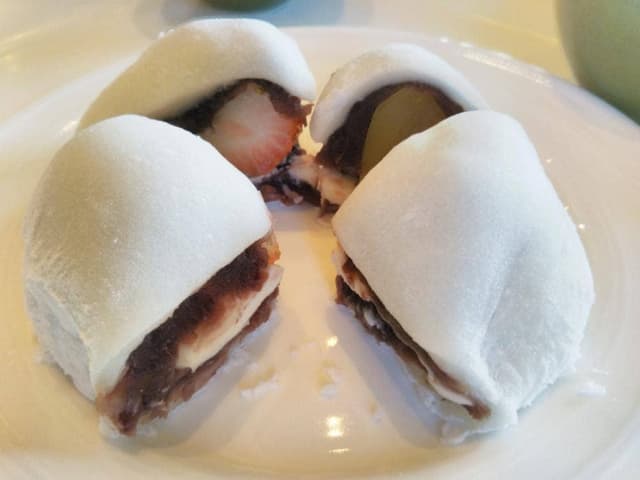 お菓子の日高 工場直売店 - サブ画像3