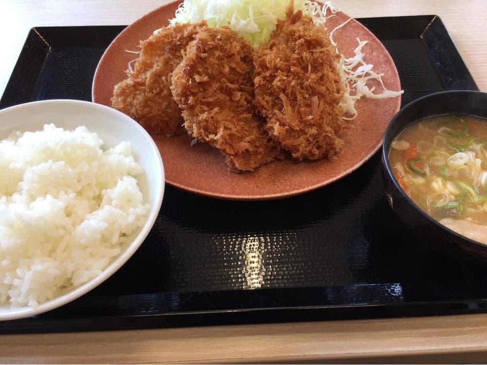 かつや 弘前城東店