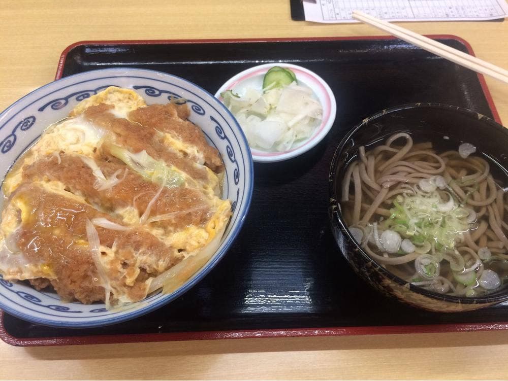 Yahata すしべん 近岡店