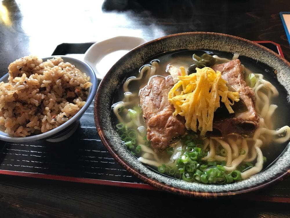粟国庵 しん里