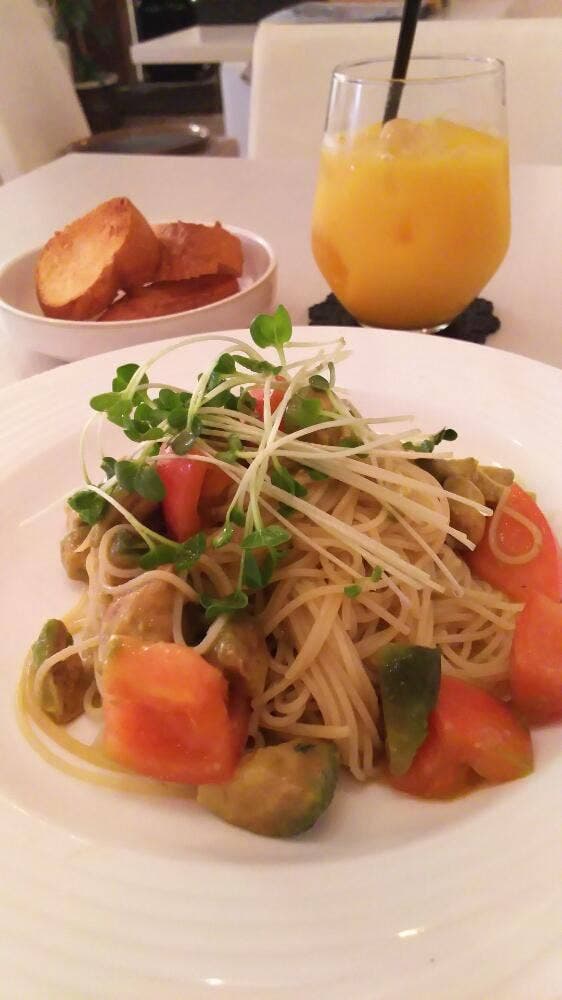 チーズとスパークリングワイン飲み放題の店 Azzurro 神戸三宮 - サブ画像1