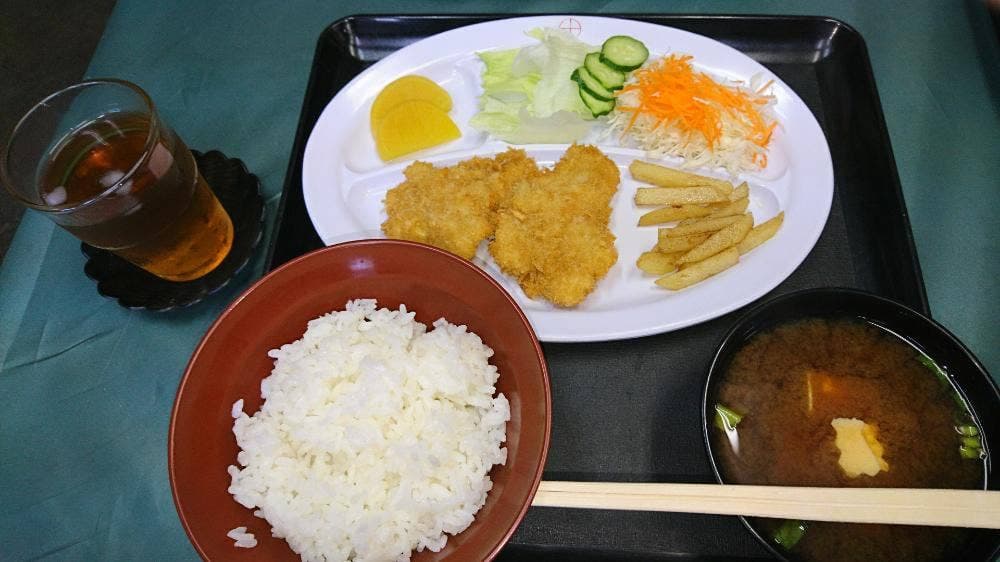 さつまや食堂
