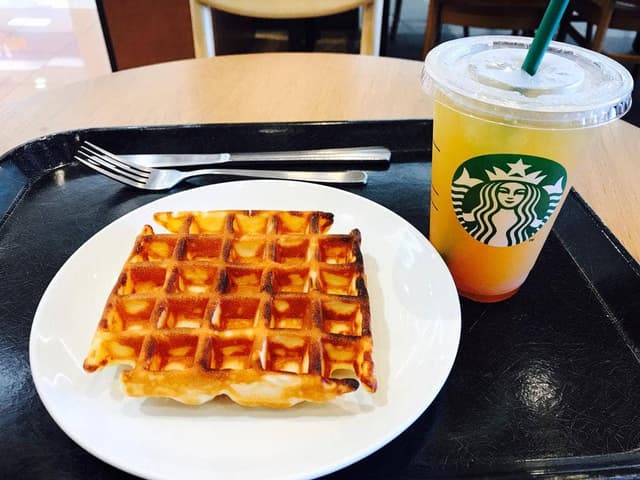 スターバックス コーヒー 経塚シティ店 - サブ画像1