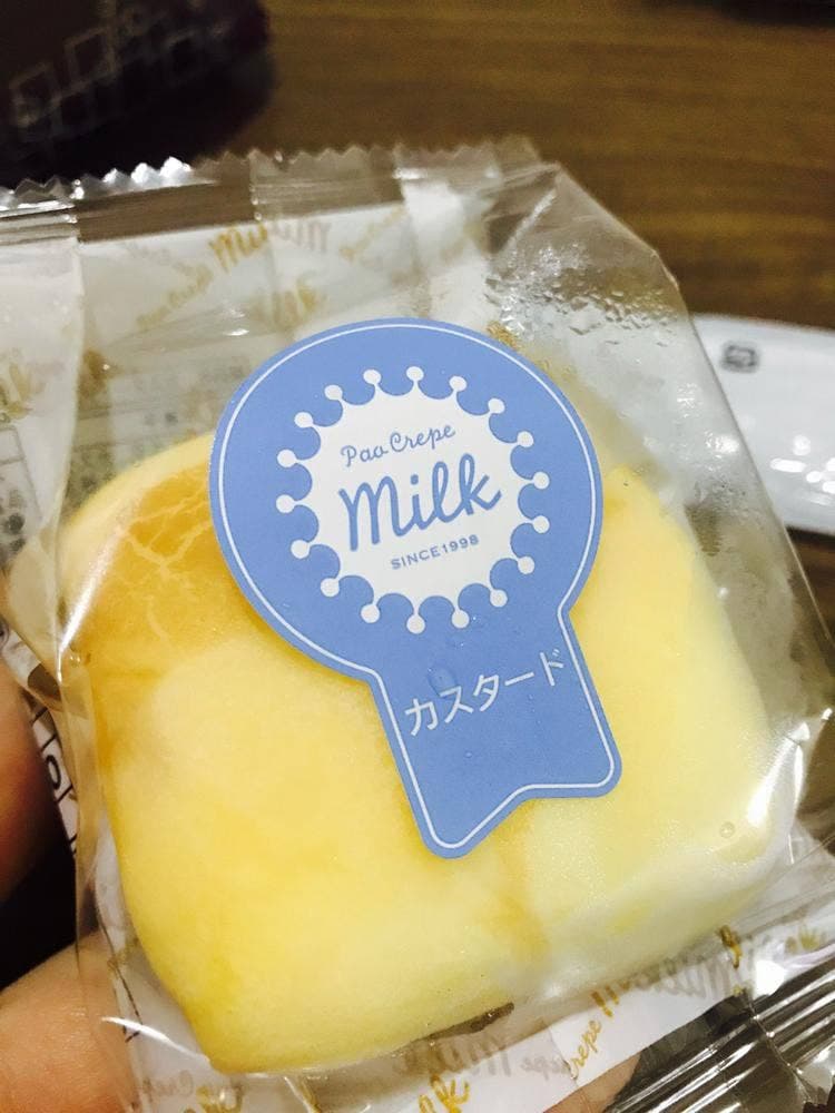 pao crepe MILK 博多マルイ店