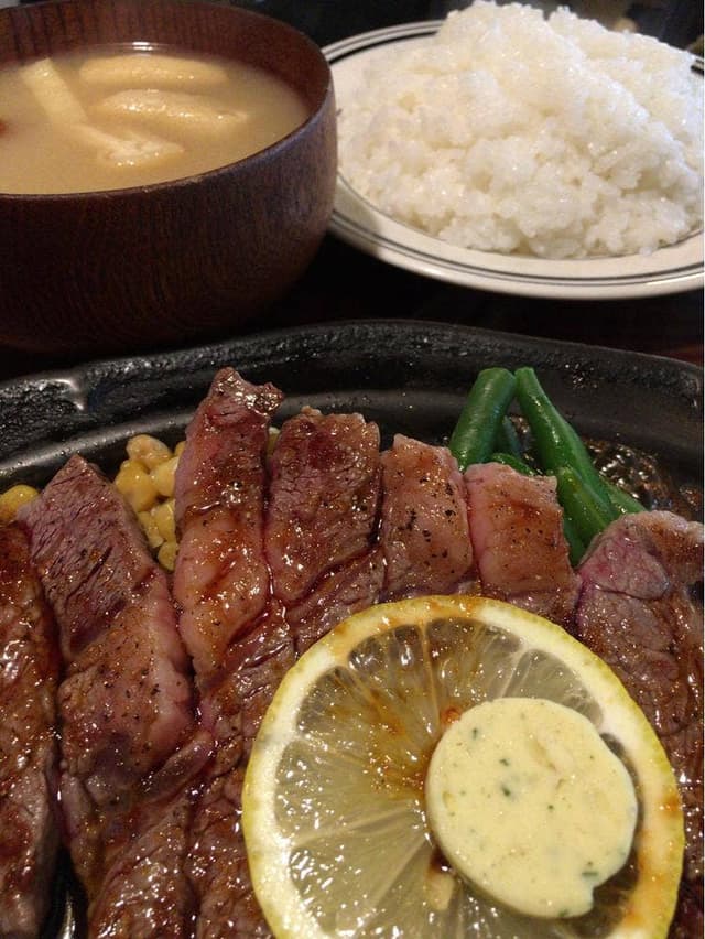 ステーキハウスビーノ - サブ画像2