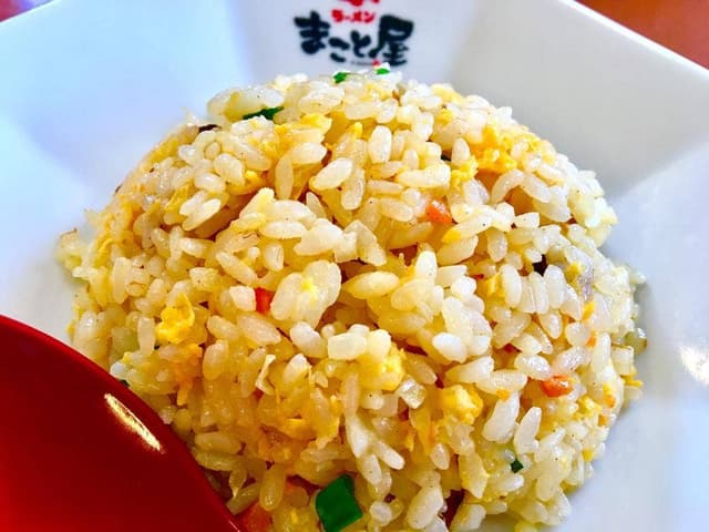 ラーメン まこと屋 外環横小路店 - サブ画像2