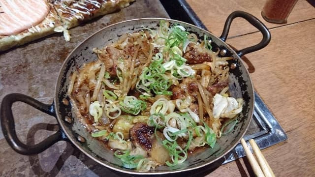 お好み焼 鉄板焼 なんでんねん 北新地店 - サブ画像2