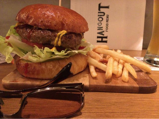 ビアパブ ハングアウト - サブ画像3