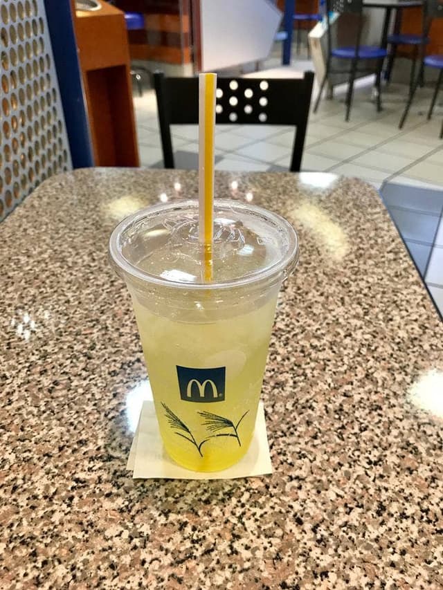 マクドナルド 札幌ヨドバシカメラ店 - サブ画像2