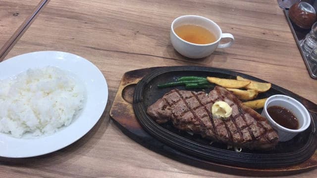 デンバープレミアム イオンモール神戸北店 - サブ画像3