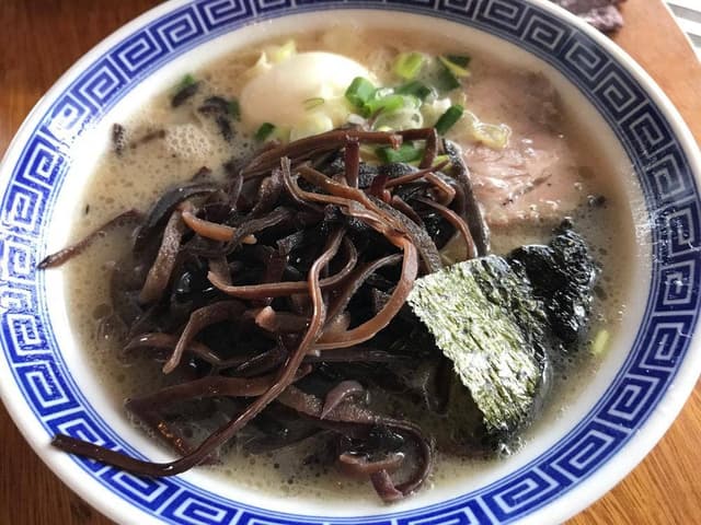 長浜豚骨まるえいラーメン - サブ画像2